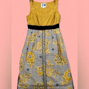 Edme & Esyllte Anthropologie Blooming Goldenrod sleeveless dress. Size 2